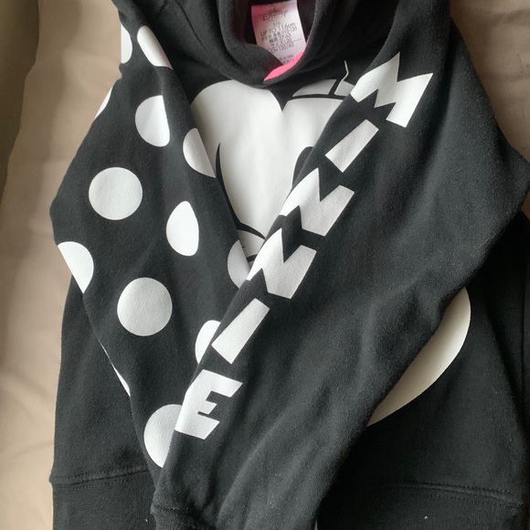 NWOT - Minnie Mouse Girl’s Hoodie - Picture 3 of 7
